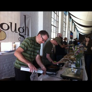 2012_vegfest_table